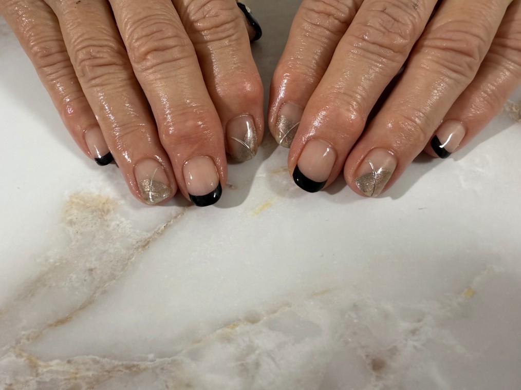 お客様ネイル（2025.10.08）