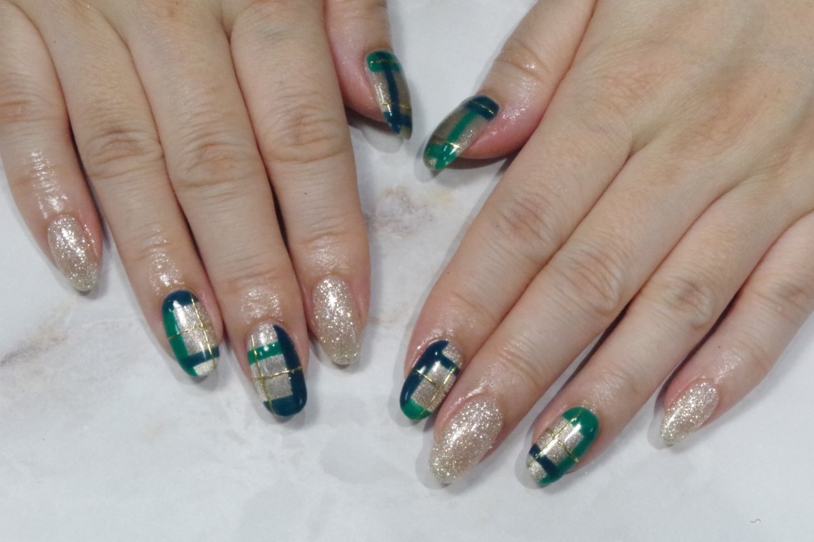 お客様ネイル（2025.11.29）